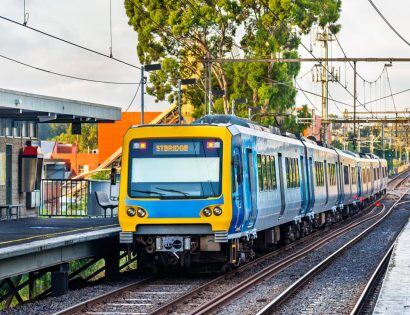 Melbourne-Train-1-qir4tix0q5j9wpv6l53cz4q6nc1gwgteb9hdatrb9q